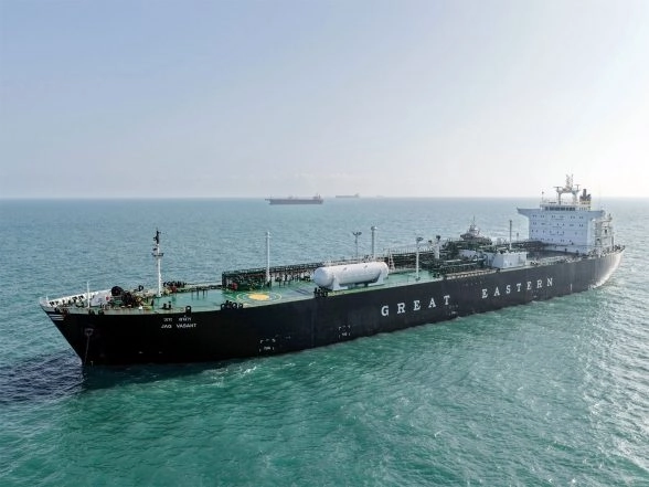 World News | Safe Passage: Indian Tanker Desh Garima Clears Hormuz Amid Rising Maritime Firing Incidents, Expected to Arrive at Mumbai on April 22