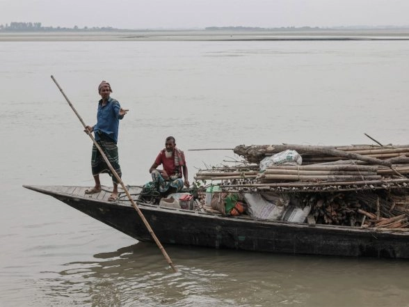 World News | Energy Crisis Disrupts Waterway Transport in Bangladesh