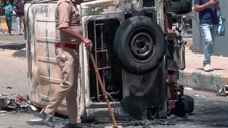 India News | UP Police Arrest Two People Involved in Noida Workers' Protest