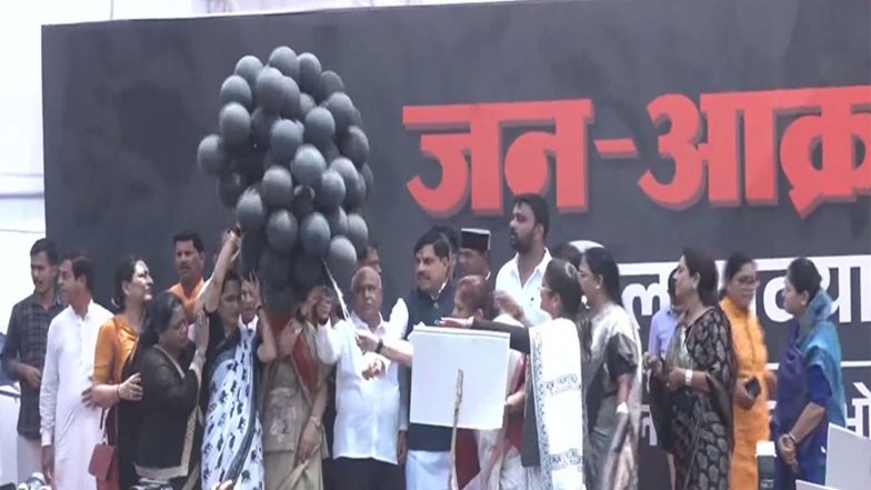 India News | MP: BJP Holds 'Jan-Aakrosh Mahila Padyatra' in Bhopal After Constitution Amendment Bill Fails in Lok Sabha
