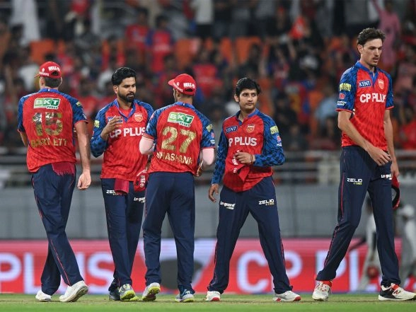 Sports News | Eoin Morgan Hails PBKS' Batting Depth, Praises Priyansh Arya's Fearless Approach in IPL 2026