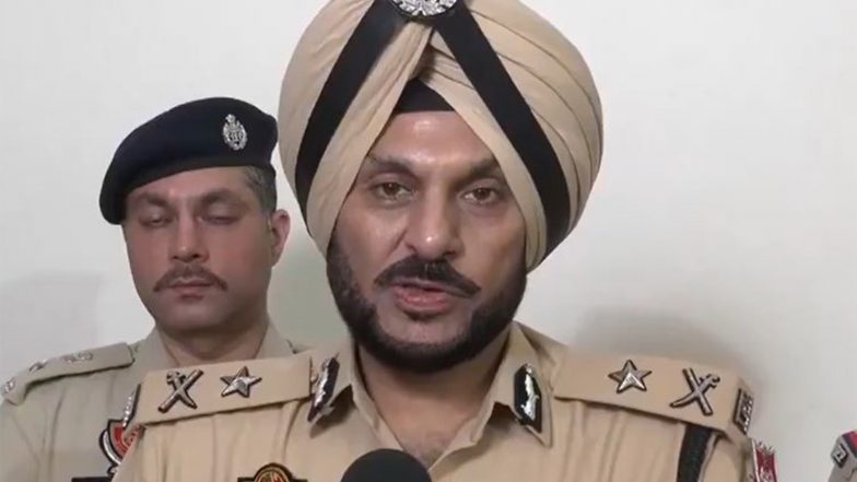 India News | Amritsar Police Bust Cross-border Weapon Smuggling Module, 3 Arrested