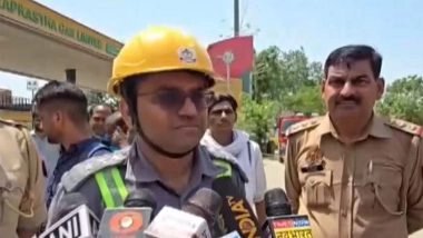 India News | Ghaziabad Blaze: Fire Engulfs Market Near Gaur Chowk, 10 Fire Tenders Deployed