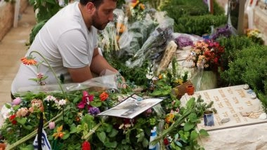 World News | Mossad Chief Reveals Agent Killed During Campaign Against Iran as Israel Marks Memorial Day