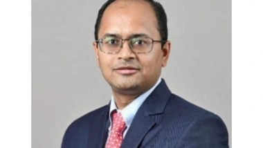 Business News | Banks Adopt 'wait and Watch' Approach on Macro Risks Amid Geopolitical Uncertainty: Axis Bank's Sameer Shetty