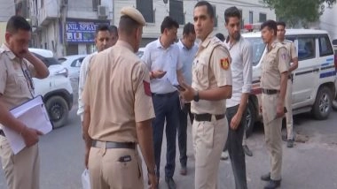 India News | Delhi: One Injured in Firing in Karol Bagh, Probe Underway