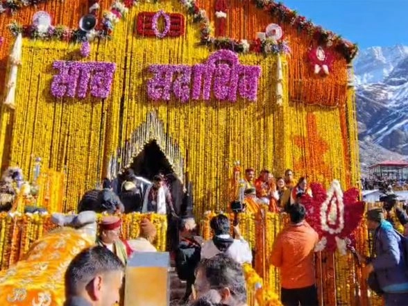 India News | Uttarakhand Police Books Instagram Account Holder for Spreading 'baseless' Rumours About Kedarnath Dham Facilities