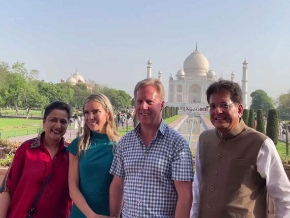 India News | Ahead of FTA Signing, Union Minister Goyal, NZ Minister McClay Visit Taj Mahal with Spouses