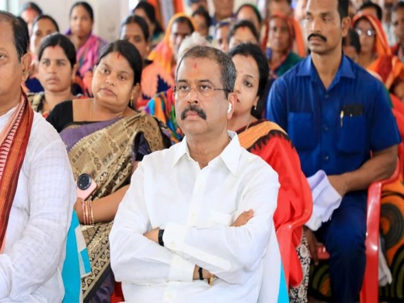 India News | Dharmendra Pradhan Listens to PM Narendra Modi's Mann Ki Baat, at His Ancestral Village in Odisha