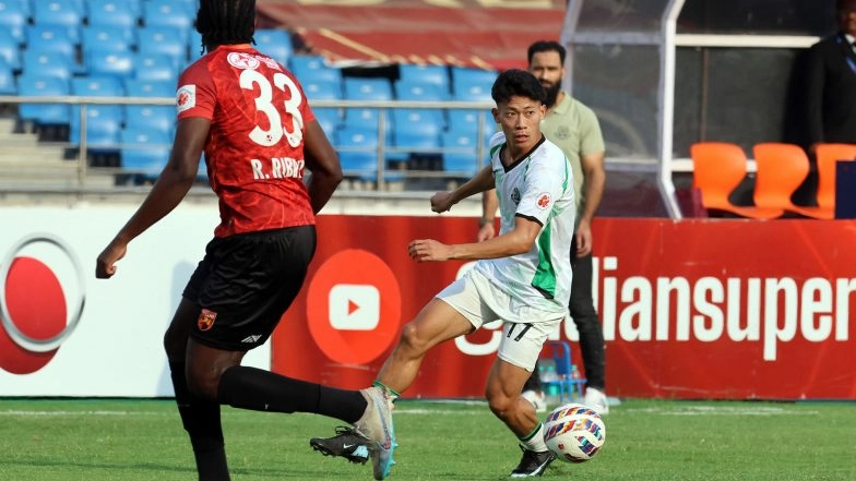 Sports News | IFL: Dempo SC Hold Firm to Deny Shillong Lajong in Goalless Stalemate