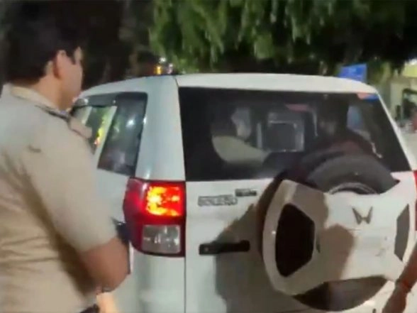 India News | IRS Officer's Daughter Murder Case: Accused Rahul Meena Taken to AIIMS for Medical Examination