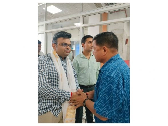 Sports News | Jay Shah Reaches Bagdogra Airport Ahead of PM Modi's Indoor Cricket Academy Inauguration