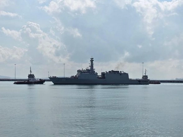 India News | INS Sunayna Reaches Singapore Under IOS SAGAR Mission, Strengthens India-Singapore Maritime Ties