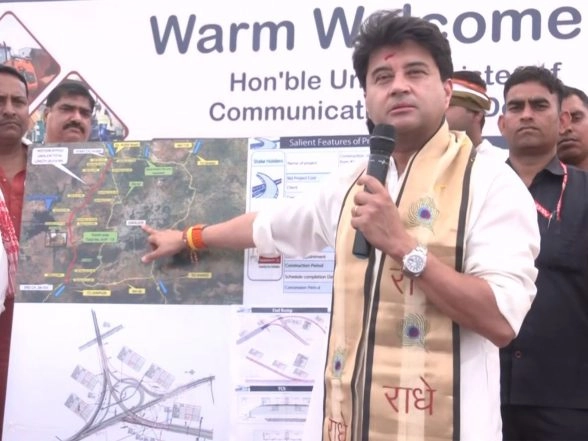 India News | Jyotiraditya Scindia Inspects Western Bypass, Gwalior Railway Station Development Works