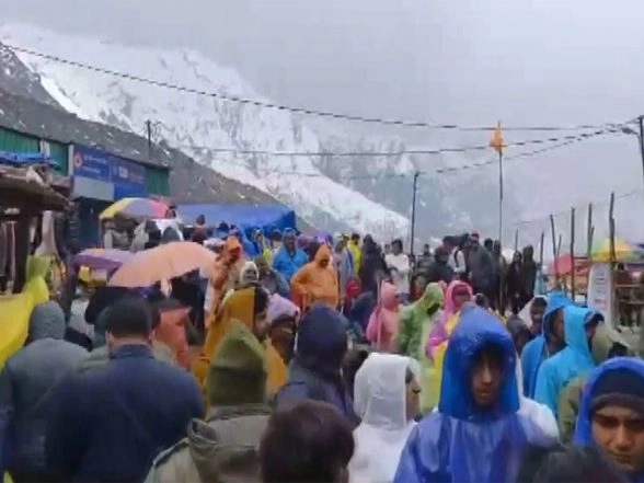 India News | Kedarnath Dham Yatra: Security Measures Including Token System Implemented for Smooth Pilgirmage