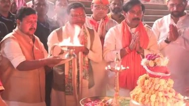 India News | BJP National President Nitin Nabin Offers Prayers at Ganga Ghat in Varanasi