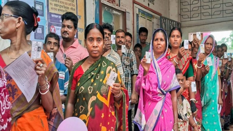 India News | West Bengal Records a Healthy 78.68% Voter Turnout Till 3:00 PM During Phase 2 of Polling
