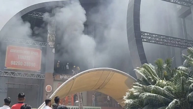 India News | Rajasthan: Massive Fire Breaks out at Kota's City Mall; 12 Fire Trucks Deployed
