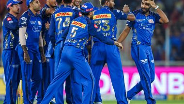 Sports News | Mumbai Indians Players to Wear Black Armbands in SRH Match After Death of Staff Member's Daughter