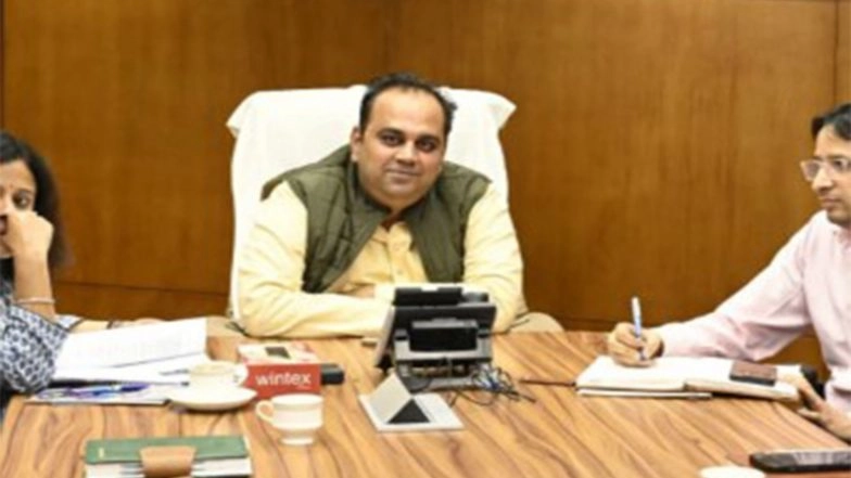India News | Delhi Govt Holds Stakeholder Consultation on Draft EV Policy 2026 Under Chairmanship of Transport Minister Pankaj Kumar Singh