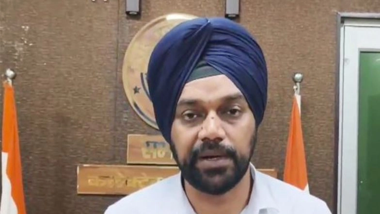 India News | UP: 7 Killed, 21 Injured as Powerful Storm Hits Sultanpur; Power Supply Disrupted