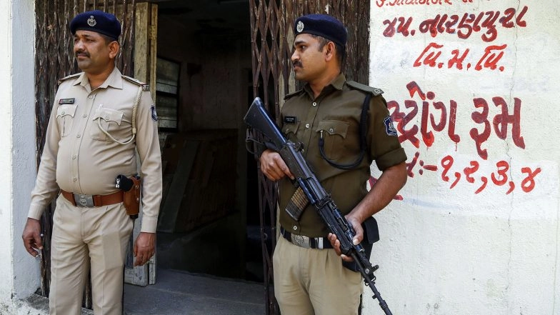 India News | Gujarat Police Ranks Third Nationwide in Recovery of Stolen Mobile Phones