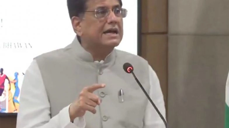 India News | Piyush Goyal Holds Jan Samwad in Mumbai, Hears over 100 Citizen Grievances