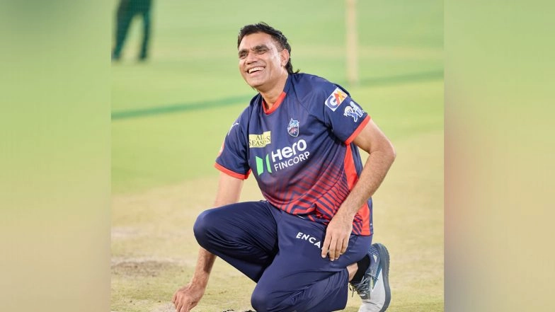 Sports News | IPL 2026: Munaf Patel Backs Bowlers, Confirms Starc Availability Before RR Clash