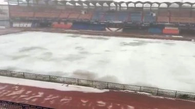 Bengaluru Rains: Heavy Rain and Hailstorm Lashes City As Karnataka&rsquo;s Capital Records 78 mm of Rainfall (Watch Videos)