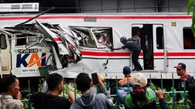 इंडोनेशिया ट्रेन अपघात: जकार्ता जवळ हाय-स्पीड ट्रेनने थांबलेल्या प्रवासी सेवेला धडक दिल्याने किमान 7 ठार (व्हिडिओ पहा)