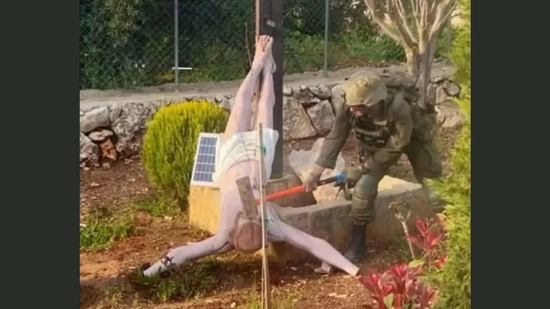 IDF Says &lsquo;Soldier&rsquo;s Conduct Is Wholly Inconsistent&rsquo; After Viral Photo Shows Israeli Soldier Smashing Jesus Statue With Sledgehammer in Lebanon (See Pic)