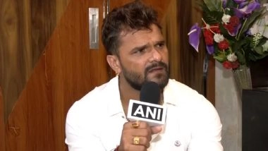 Khesari Lal Yadav Show in Bihar’s Muzaffarpur Disrupted by Chaos, Police Lathi-Charge Crowd (Watch Video)