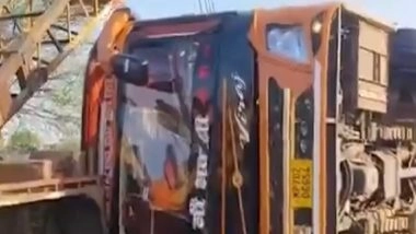 Madhya Pradesh Bus Accident: 3 Killed, 30 Injured as Wedding Party Bus Overturns Near Rajgarh (Watch Video)