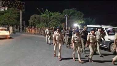 Bihar Police Viral Video: Sub-Inspector and Lady Constable Caught in Compromising Position; Both Suspended