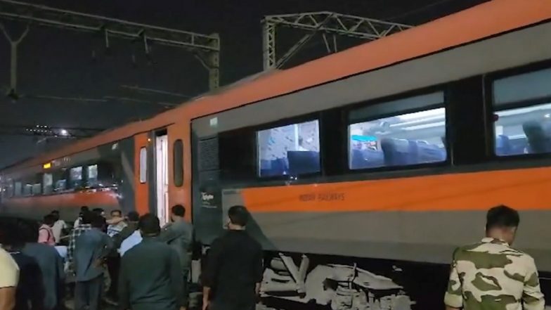 Mumbai-Solapur Vande Bharat Coach Trolley Derails in Pune
