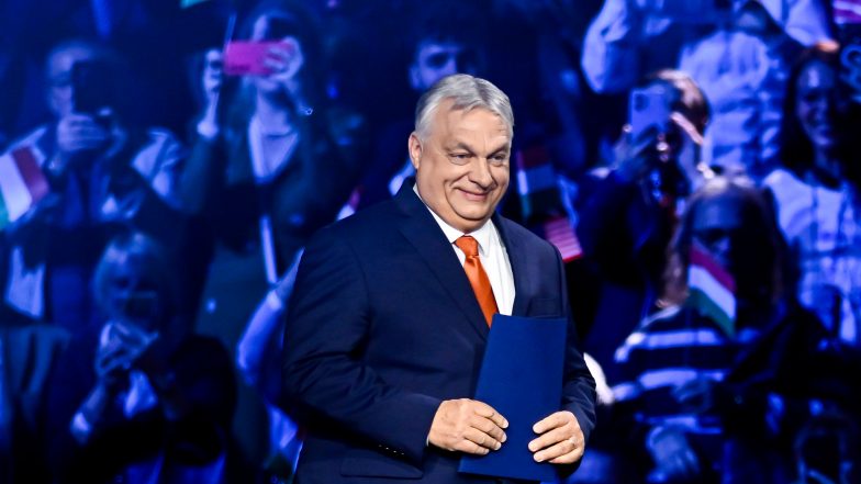 Vance in Hungary to Back Orbán Ahead of Tough Poll