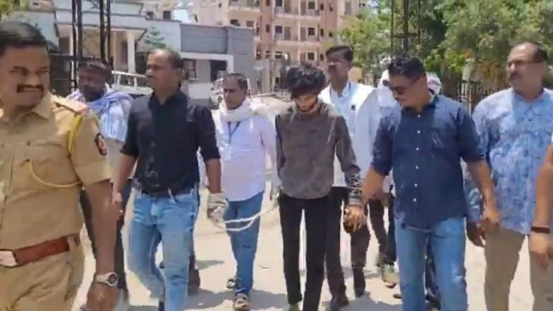 Amravati S*x Scandal: Accused Ayaan Ahmed Paraded to Recover Mobile Phone, Key Evidence Seized for Forensic Probe (Watch Video)