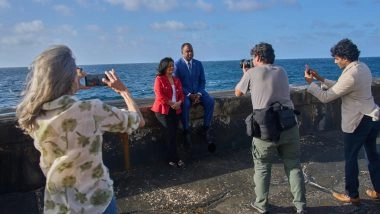 2 US Lawmakers Visiting Cuba Denounce Its 'economic Bombing'