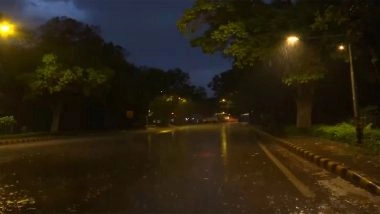 Delhi Rains Today, April 29, 2026: Showers Bring Relief After 44 Degree Celsius Heatwave, Temperatures Dip Across Capital (Watch Videos)