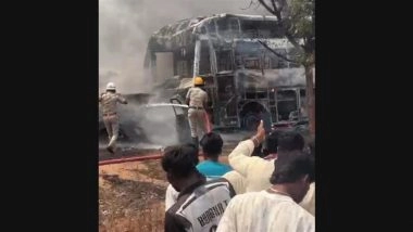 Yadgir Road Accident: 6 Burnt Alive as Car Catches Fire After Head-On Collision With Private Bus in Karnataka (Watch Video)