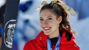 Freestyle Skier Eileen Gu Viral Bikini Photos: Olympic Champion ‘Defrosts’ After 2026 Winter Games Success Amid JD Vance Criticism (View Post)