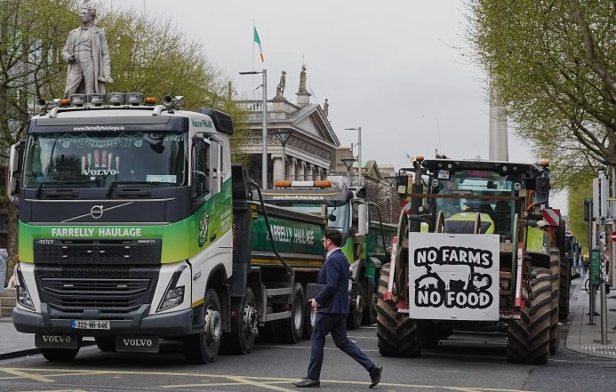Ireland's Fuel Blockades Lead to Major Highway Closures and Shortages