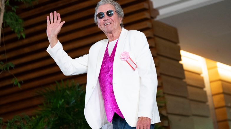Japan's Prime Minister Meets Her Musical Heroes Deep Purple