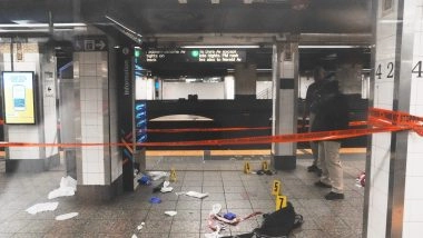 3 People Stabbed at New York Subway Station. Police Fatally Shoot Man with Knife