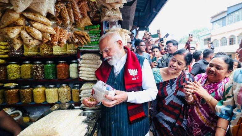 &lsquo;Jhalmuri Gave Thunderous Shock to TMC&rsquo;: PM Narendra Modi Promises To Accelerate CAA in West Bengal