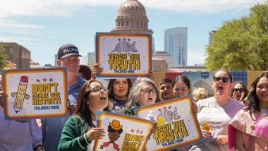 A New Texas Public Schools Reading List Draws Overflow Crowd to Meeting