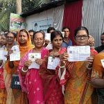 West Bengal Assembly Elections 2026 Phase 2 Voting: Polling Underway for 142 Seats; Mamata Banerjee Faces Suvendu Adhikari in High-Stakes Bhabanipur Battle