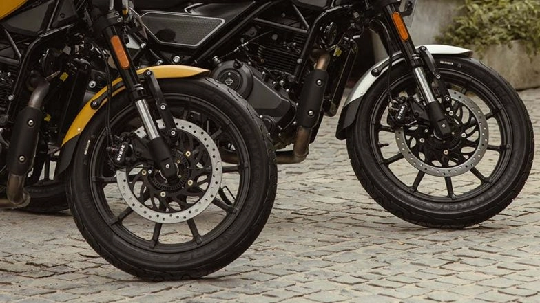 Harley Davidson Sprint 440 Cruiser Tipped for 2026 India Launch; Check Expected Price, Specifications and Design Details of Hero-Built Motorcycle