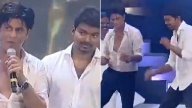 Shah Rukh Khan Makes Thalapathy Vijay Groove to &lsquo;Google Google&rsquo; Song, Trisha Krishnan Cheers in Viral 2013 Award Show Video &ndash; WATCH