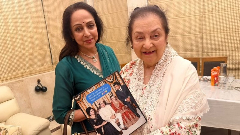 &lsquo;Mesmerised by Her Beauty&rsquo;: Saira Bano Recalls First Meeting With Hema Malini, Shares Moments From Recent Visit (View Post)